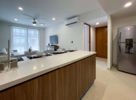 Urban Towers Playa Del Carmen Apartment Екстериор снимка