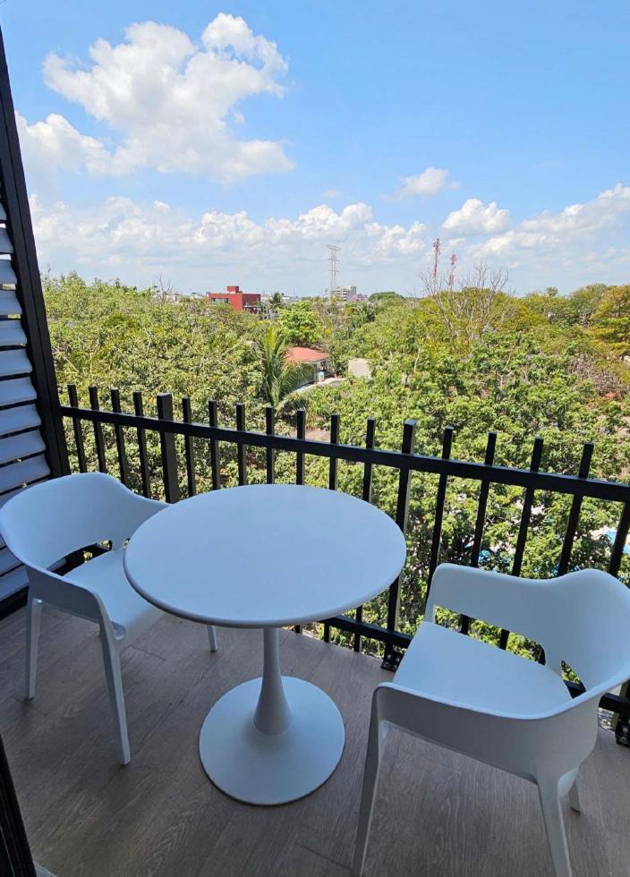 Urban Towers Playa Del Carmen Apartment Екстериор снимка